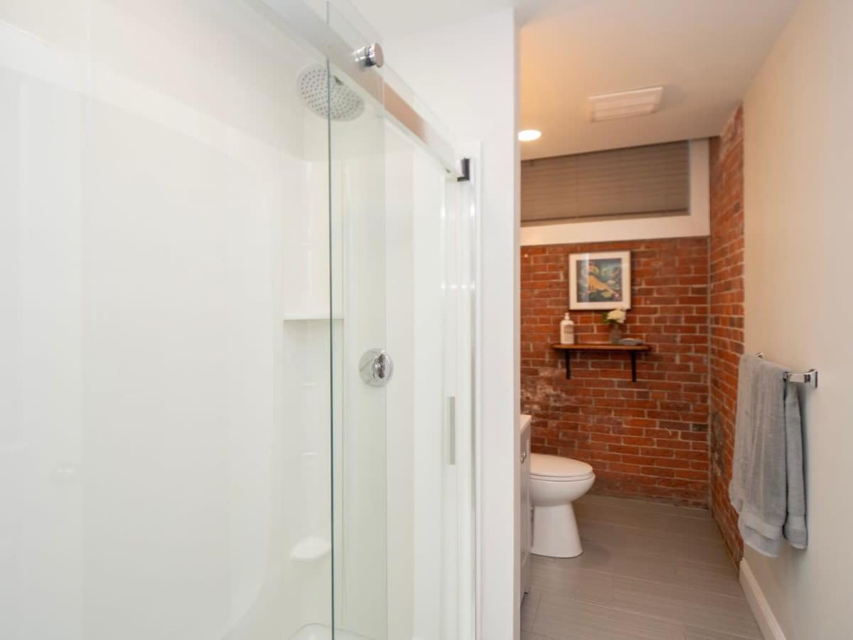 Jennifer'S Vibrant Historic Brick Loft Private Apartment Providence Exterior photo